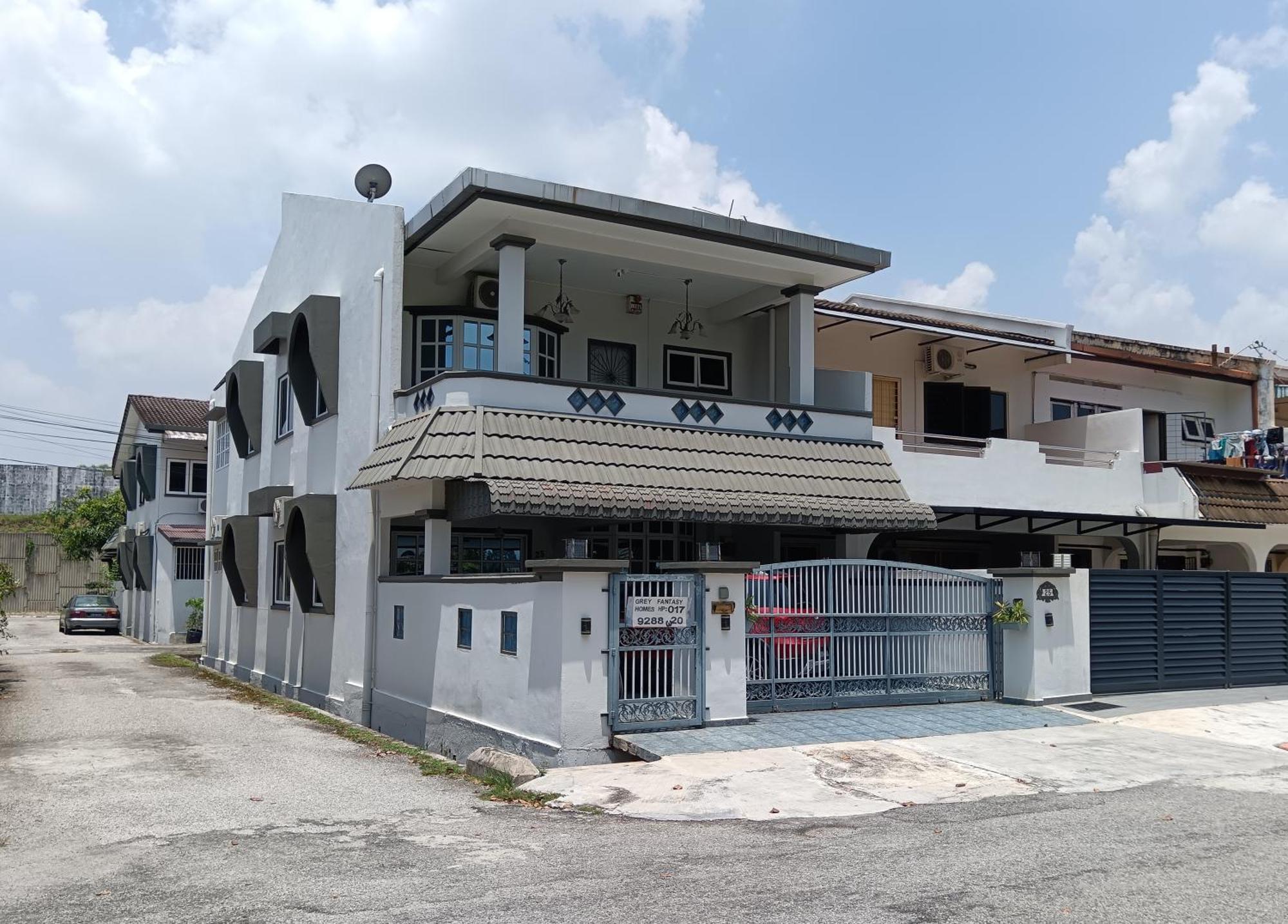 Grey Fantasy Homes#Sunway Water Theme Park Ipoh Exterior photo